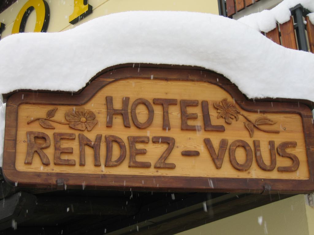 Hotel Rendez-Vous - Aymavilles Kültér fotó