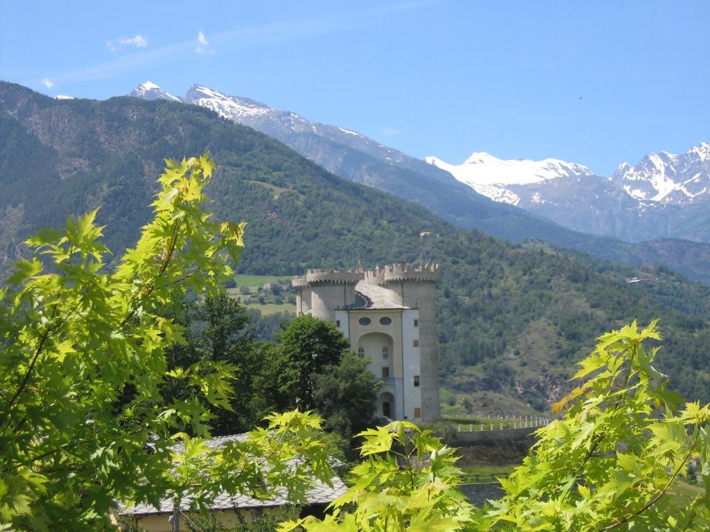 Hotel Rendez-Vous - Aymavilles Kültér fotó