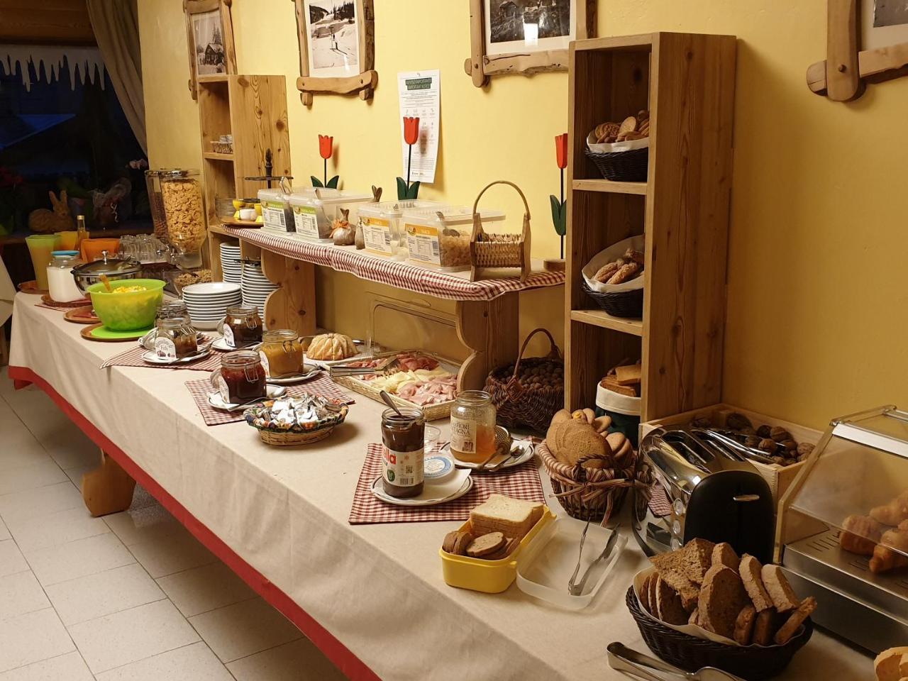 Hotel Rendez-Vous - Aymavilles Kültér fotó