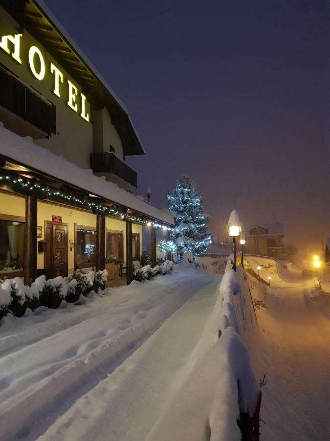 Hotel Rendez-Vous - Aymavilles Kültér fotó