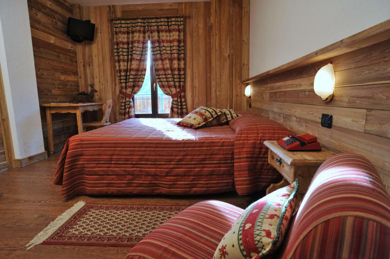 Hotel Rendez-Vous - Aymavilles Kültér fotó