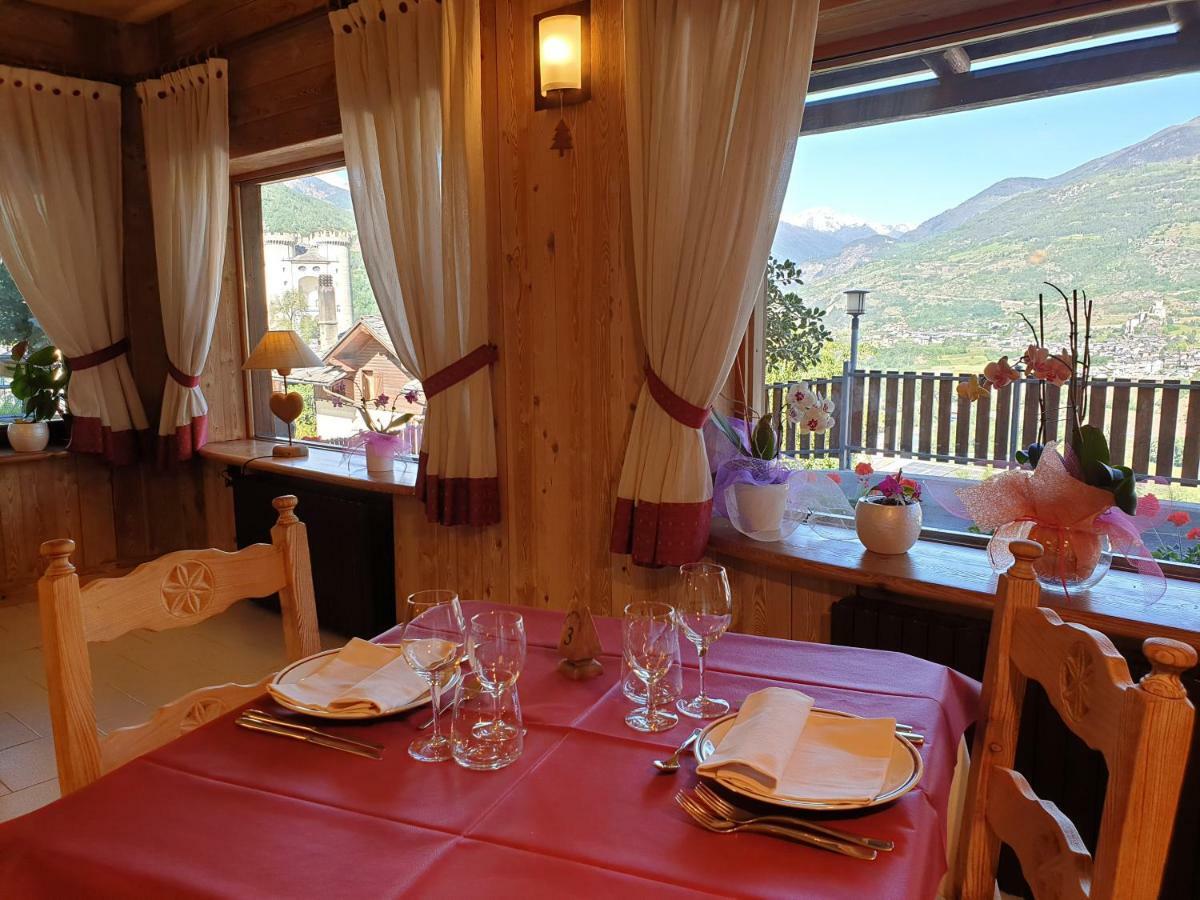 Hotel Rendez-Vous - Aymavilles Kültér fotó