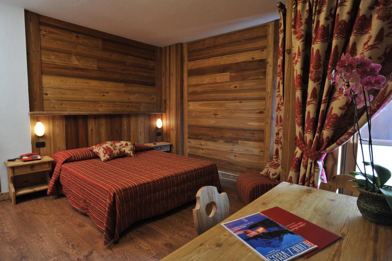 Hotel Rendez-Vous - Aymavilles Szoba fotó