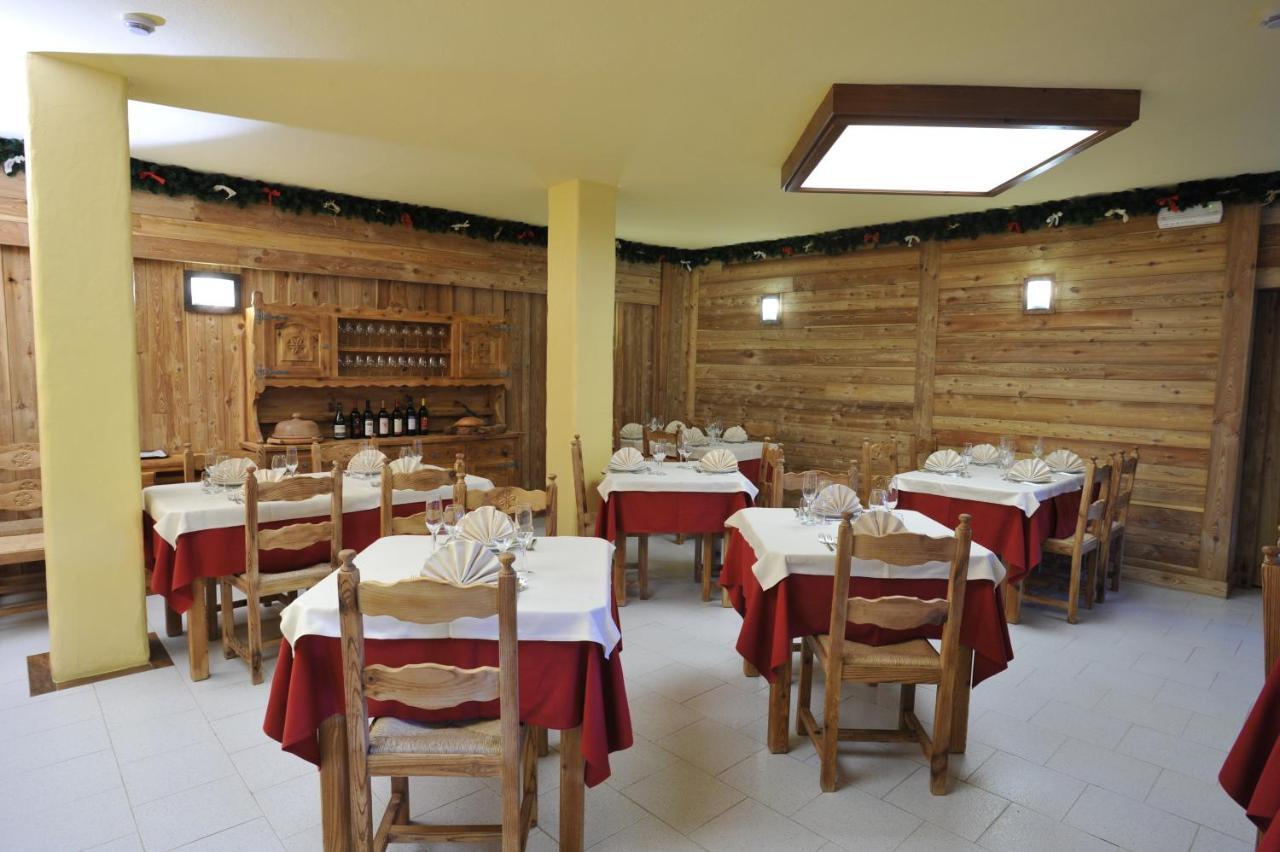 Hotel Rendez-Vous - Aymavilles Kültér fotó